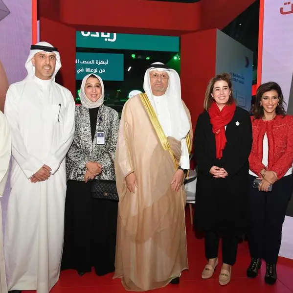 بنك الخليج يواصل الاستثمار في التكنولوجيا والارتقاء بتجربة العملاء