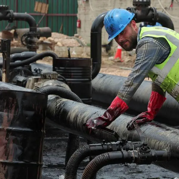 Gulf oil exports jump in June on record UAE flows