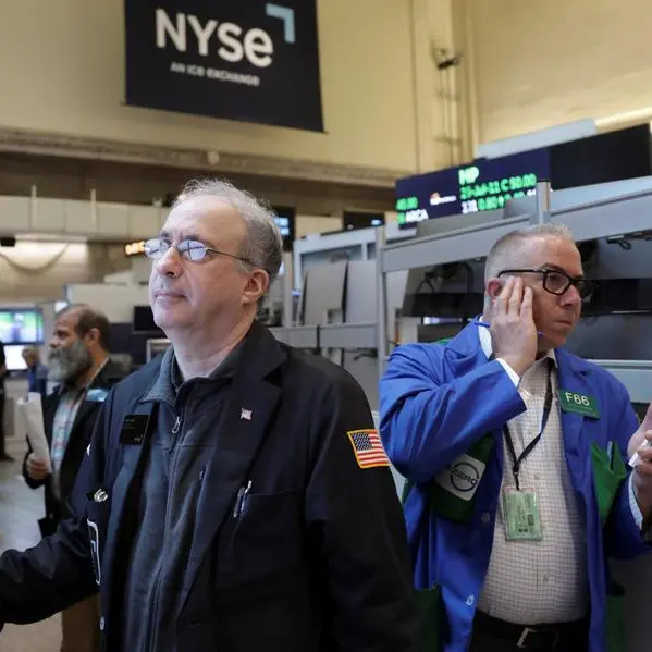 S&P 500, Nasdaq futures slip on rate, tariff concerns