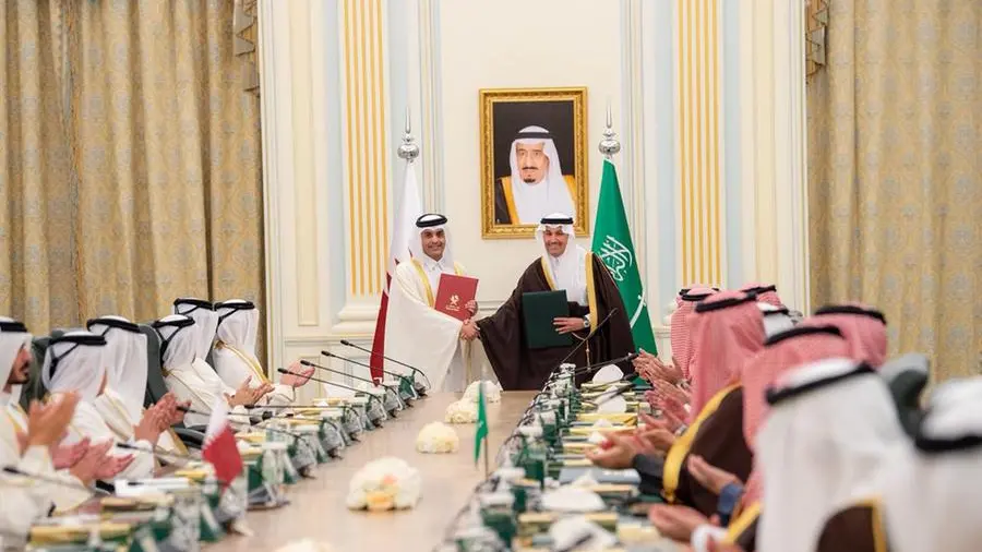 Saudi Arabia, Qatar sign agreement for 785-km high-speed rail project