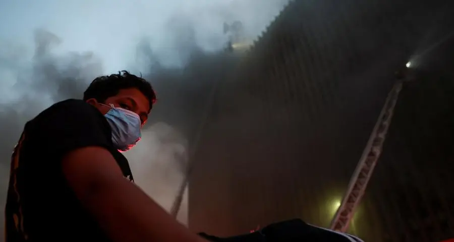 Service restoration underway after Cairo telecom fire, minister tells PM