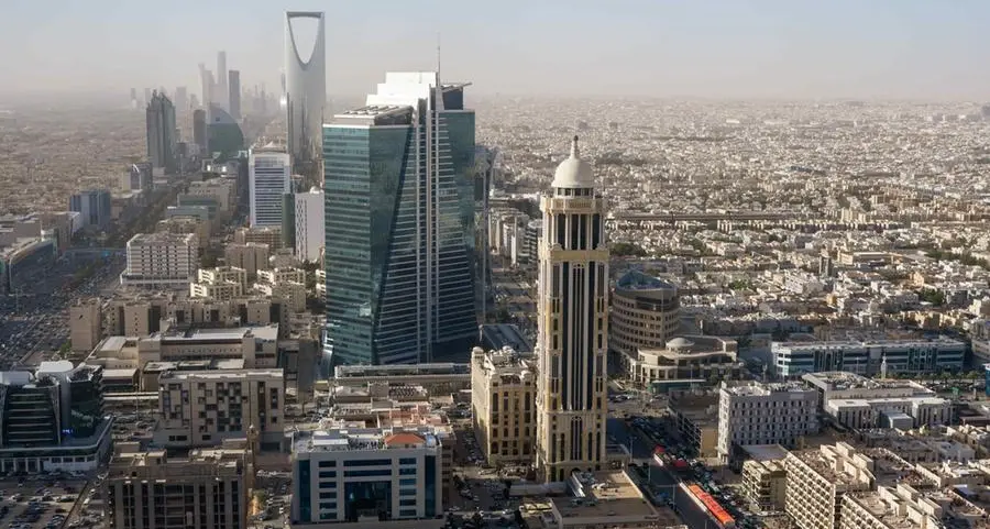 VIDEO: Saudi wealth fund PIF prices €800mln 3-year, €850mln 7-year green bond