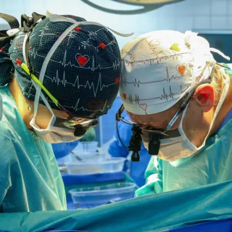 Saudi and UAE collaboration saves life of 7-year-old through cross-border heart transplant