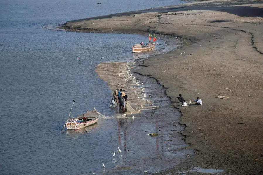 India weighs plan to slash Pakistan water supply with new Indus river project