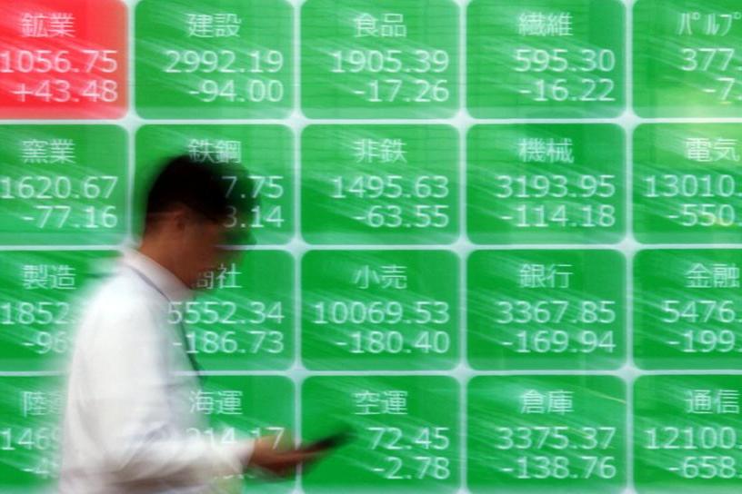 Oil tops $100, safe-haven dollar gains as US moves to blockade Iran