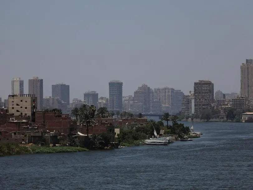 Orange Egypt pens exclusive deal with Enjaz for money transfers from Saudi Arabia