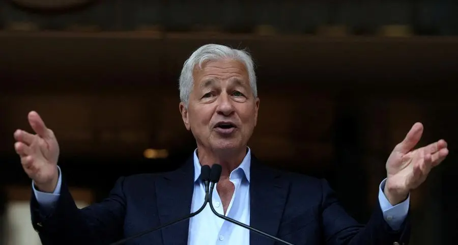 JPMorgan CEO Jamie Dimon warns of a cloudy US economic outlook