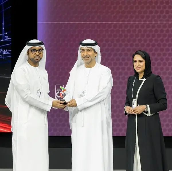 UAE honors 20 companies and individuals for driving billions back into the national economy