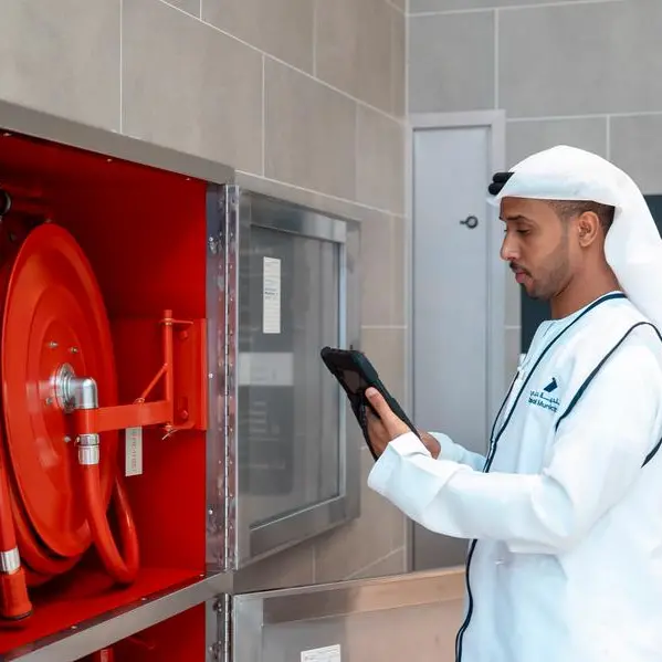 بلدية دبي تكثف استعداداتها لعيد الأضحى من سلامة الغذاء إلى تأمين عمليات وفعاليات الشواطئ والحدائق