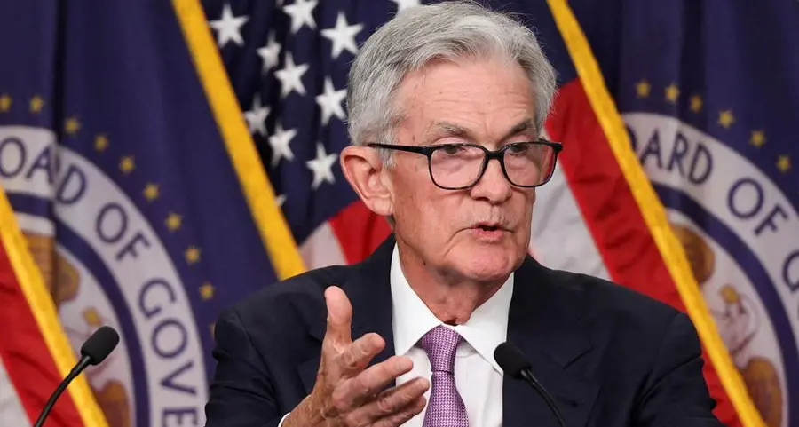 Fed at a policy, political crossroads poses global risks