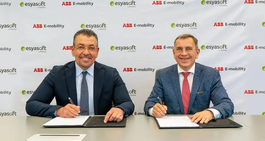 Esyasoft e-Mobility تعلن عن شراكة استراتيجية مع ABB E-mobility لتسريع جهود نشر محطات شحن المركبات الكهربائية حول العالم