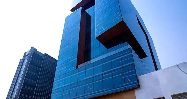 DIB successfully prices USD 1bln additional Tier 1 perpetual non-call 6-year Sukuk
