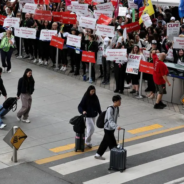 Air Canada cabin crew strike enters day four as talks resume