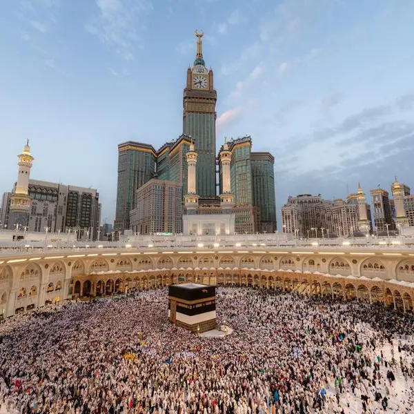 Saudi Arabia starts issuing Umrah visas for the new season