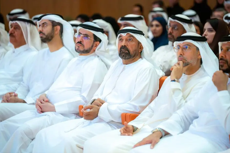 سمو الشيخ أحمد بن سعيد آل مكتوم يطلق \" ديوا العالمية\" الرائدة لتطوير مشاريع الطاقة والمياه