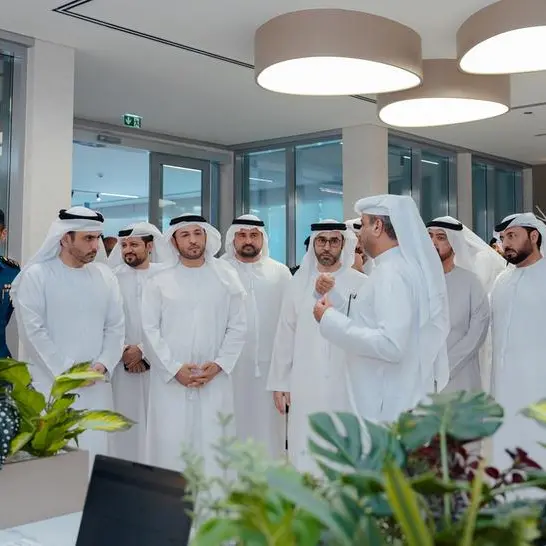 جمارك دبي تدشن مركز \"تدلّل\" للسعادة الوظيفية لترسيخ جودة الحياة الوظيفية وتعزيز تجربة الموظف