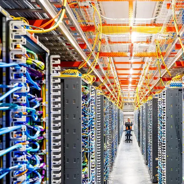 Big global investors see gold in AI but don't buy the rush