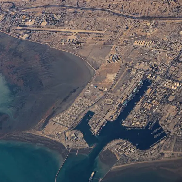 Regional experts see low probability of Hormuz blockade