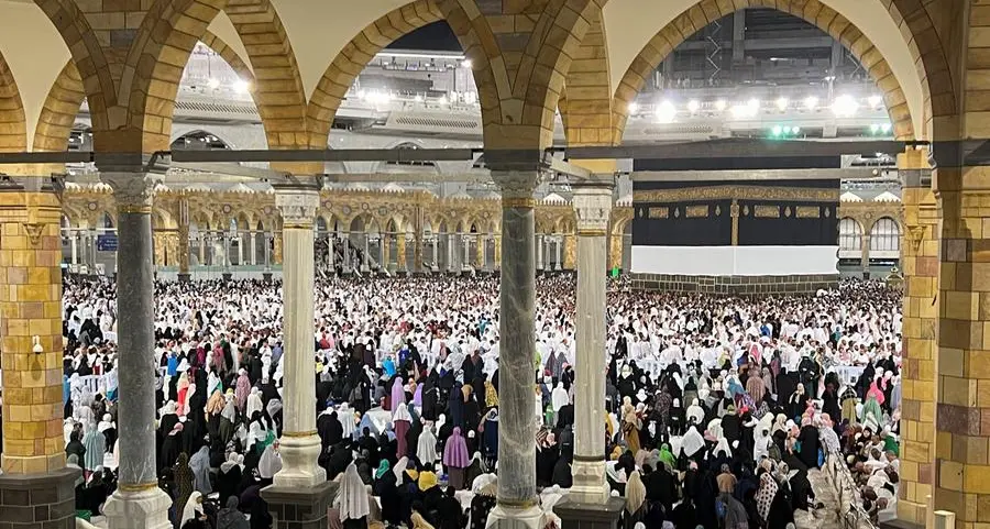 Saudi: Over 190,000 Umrah visas issued since start of the season