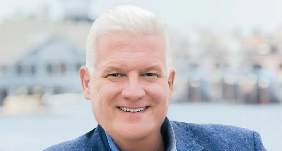 \"زوروا نيوبورت بيتش\" تفتتح أول مكتب لها في الشرق الأوسط وتعيّن آفياربس ممثلاً إقليمياً للتسويق والعلاقات العامة