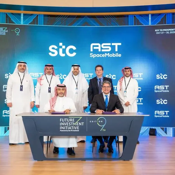مجموعة stc توقع شراكة استراتيجية مع شركة \"إيه إس تي سبيس موبايل\" لتقديم خدمات الاتصال اللاسلكي الفضائية في المملكة