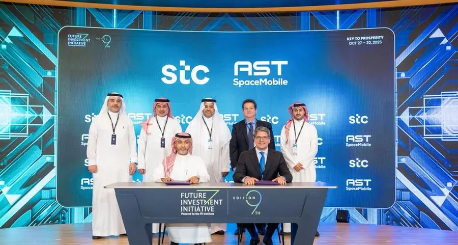 مجموعة stc توقع شراكة استراتيجية مع شركة \"إيه إس تي سبيس موبايل\" لتقديم خدمات الاتصال اللاسلكي الفضائية في المملكة