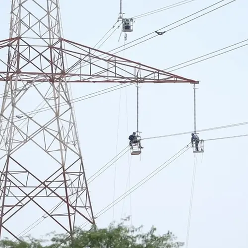 UAE: SEWA maintains 200 power transmission stations