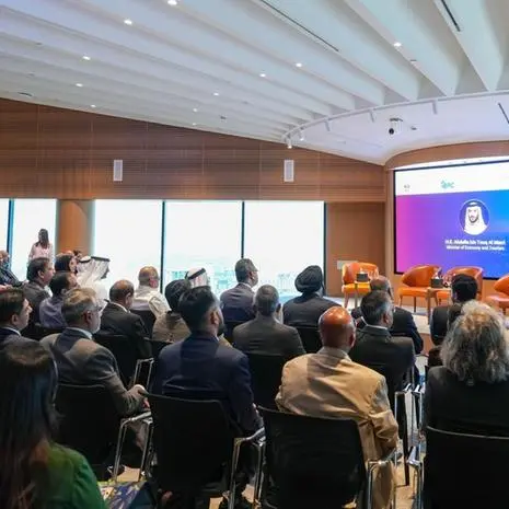 Dubai Chambers, Ministry of Economy & Tourism organise Indian family business forum