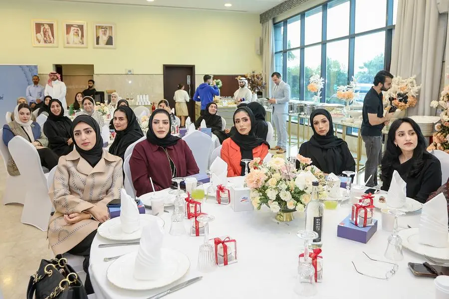 Alba honours female employees on the occasion of Bahraini Women's Day
