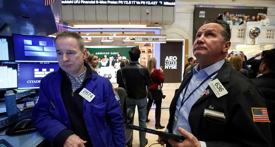 Stocks pause for breath as AI worries simmer; yen gallops higher