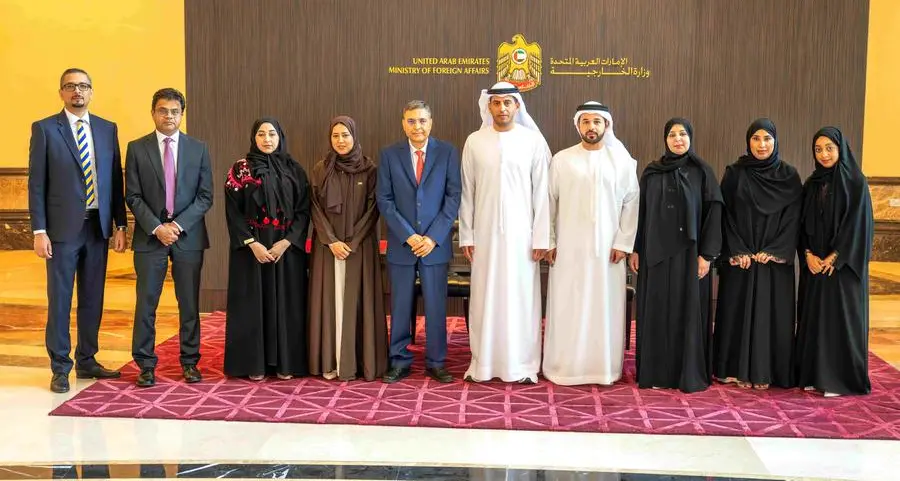 وزارة الخارجية توقع مذكرة تفاهم مع شركة أبوظبي للتأمين لتوفير عروض تأمين لمنتسبي الوزارة وعائلاتهم