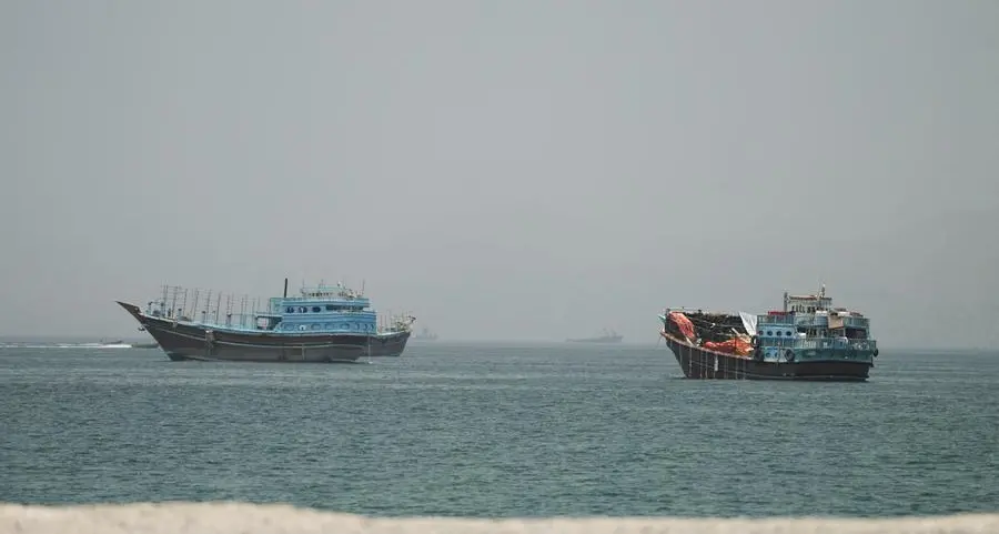 Vessel and cargo valued at $125bln awaiting Gulf passage, Allianz says