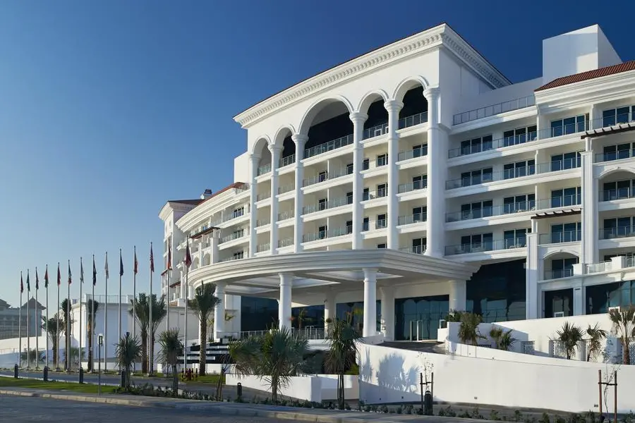 Deborah Alessi, founder of Beverly Hills Wellness & Aesthetics Clinic, proudly announces the opening of her second Dubai location at the prestigious Waldorf Astoria. Image courtesy: Beverly Hills Wellness Clinic