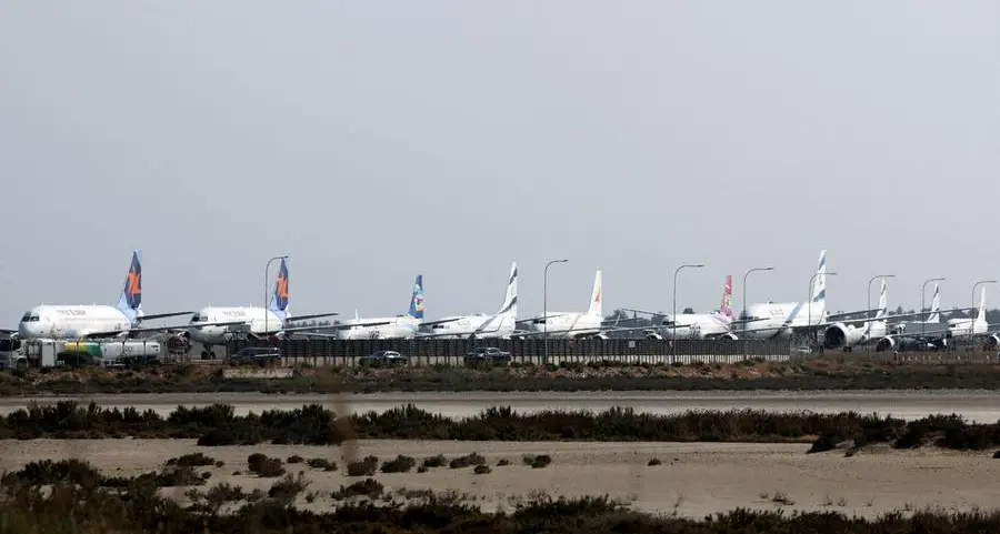 Israeli airline Israir buys 20% stake in credit card company