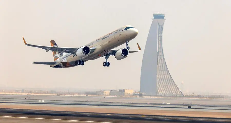 Etihad Airways carries 2mln passengers in October