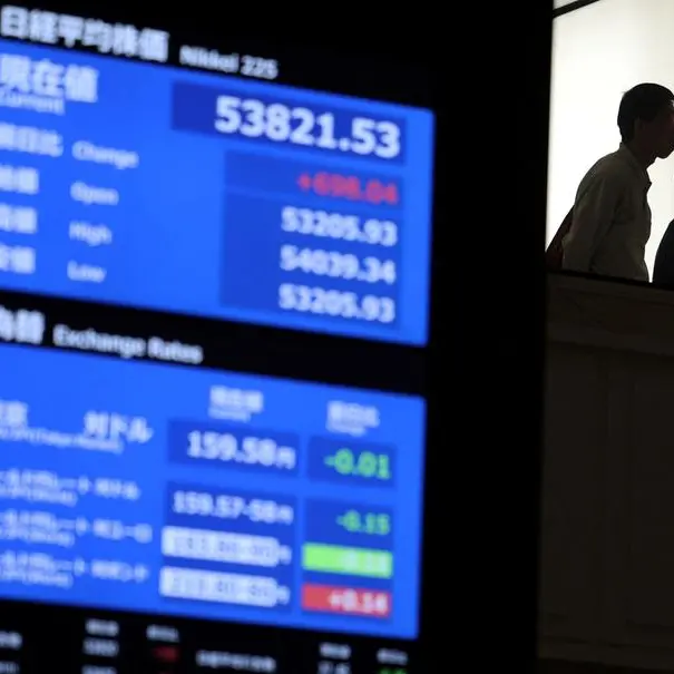 Stocks struggle, oil jumps as Trump's Iran deadline looms