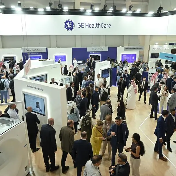 \"جي إي هيلث كير\" تستعرض مجموعة شاملة من ابتكارات الرعاية الدقيقة خلال معرض الصحة العالمي 2026
