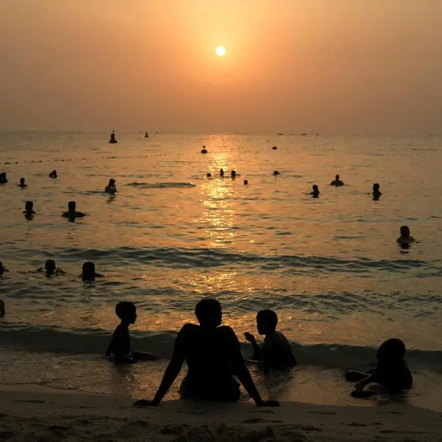 UAE summer temperatures surge near record highs after hottest ever spring