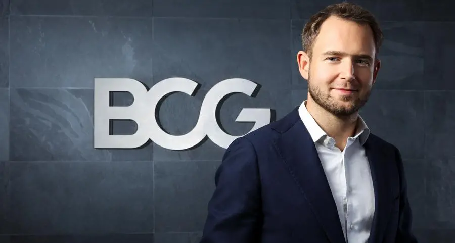 نمو قياسي في صافي الثروة بمملكة البحرين ليصل إلى 160 مليار دولار في عام 2024