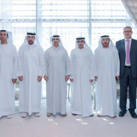 \"قضاء أبوظبي\" أول جهة قضائية بالمنطقة تعتمد العملة الرقمية AE Coin لسداد الرسوم بالشراكة مع بنك المارية