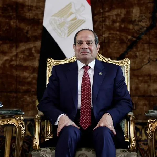 Egypt’s Al-Sisi meets central bank chief, calls for continued efforts to increase dollar inflows