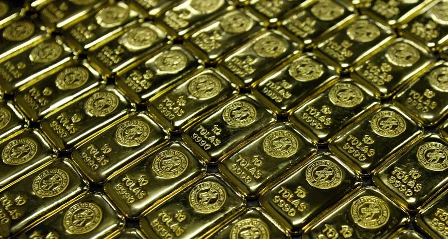 Gold rises as US tariff uncertainty lifts safe-haven demand