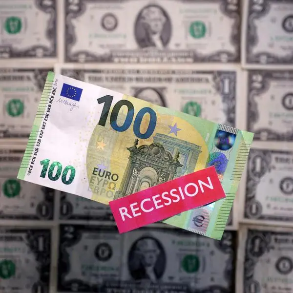 Euro dips and dollar ticks higher with inflation, tariffs in focus