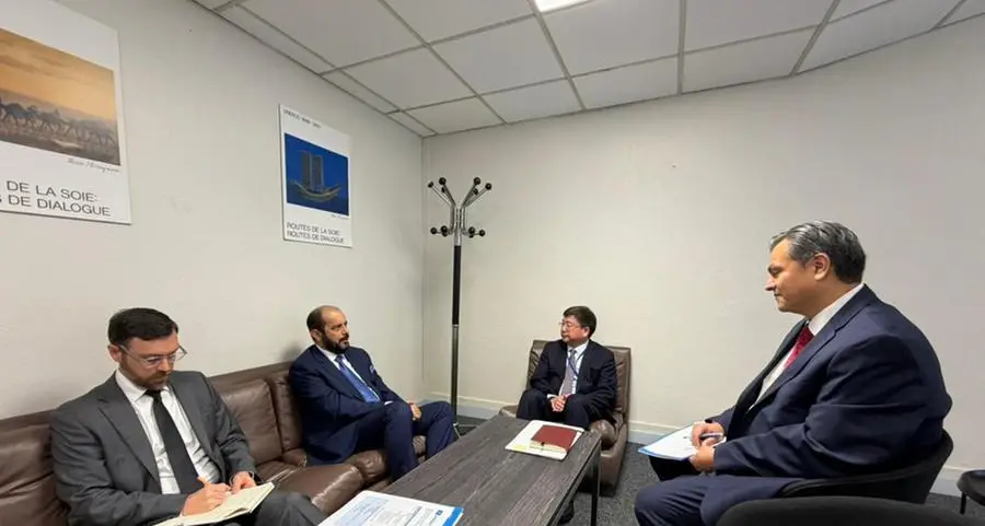 مؤسسة حمدان بن راشد آل مكتوم تبحث مع اليونسكو تعزيز الشراكة الدولية في تطوير أداء المعلمين