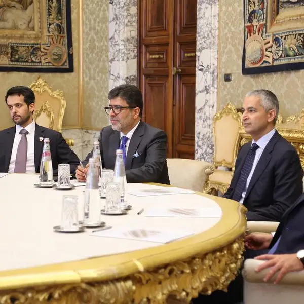 محافظ مصرف البحرين المركزي يلتقي النائب الأول لمحافظ البنك المركزي الإيطالي