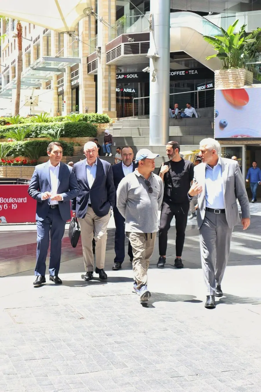 شركة العبدلي للاستثمار والتطوير تستقبل وفدًا ماليزيًا رفيع المستوى لبحث فرص التعاون المشترك