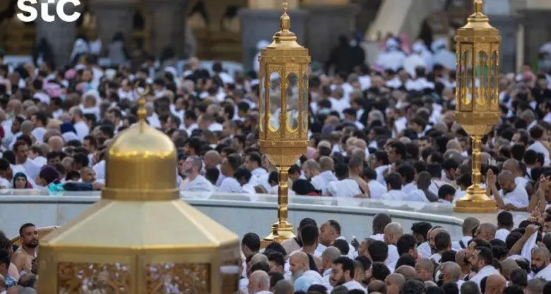 مجموعة stc تعزز جاهزيتها الرقمية وقدراتها التقنية بإطلاق نطاقي 600 و 3800 ميجاهرتز لمضاعفة وتغطية شبكاتها لخدمة المعتمرين وزوار الحرمين الشريفين