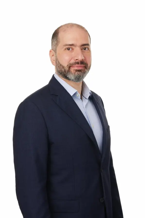 \"جيه إل إل\" تعزز ريادتها في الشرق الأوسط وأفريقيا بتعيين رئيس تنفيذي إقليمي جديد