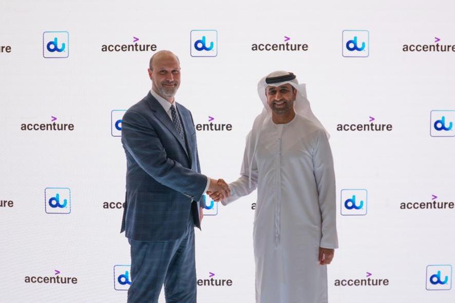 Du Joins Forces with Accenture for IT Transformation