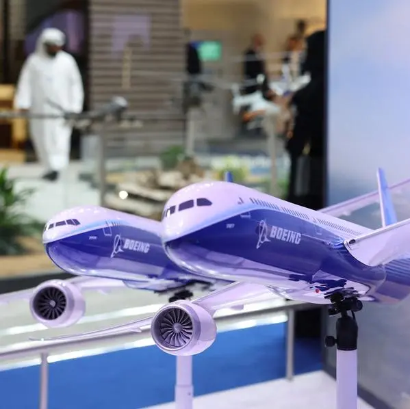 Gulf Air finalises deal for at least 12 Boeing 787 Dreamliner planes